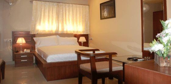 Hotel Sri Madhura Inn Hyderabad Exterior foto