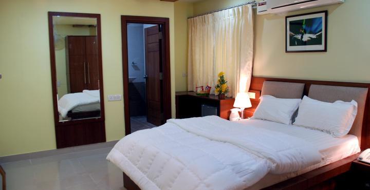 Hotel Sri Madhura Inn Hyderabad Exterior foto